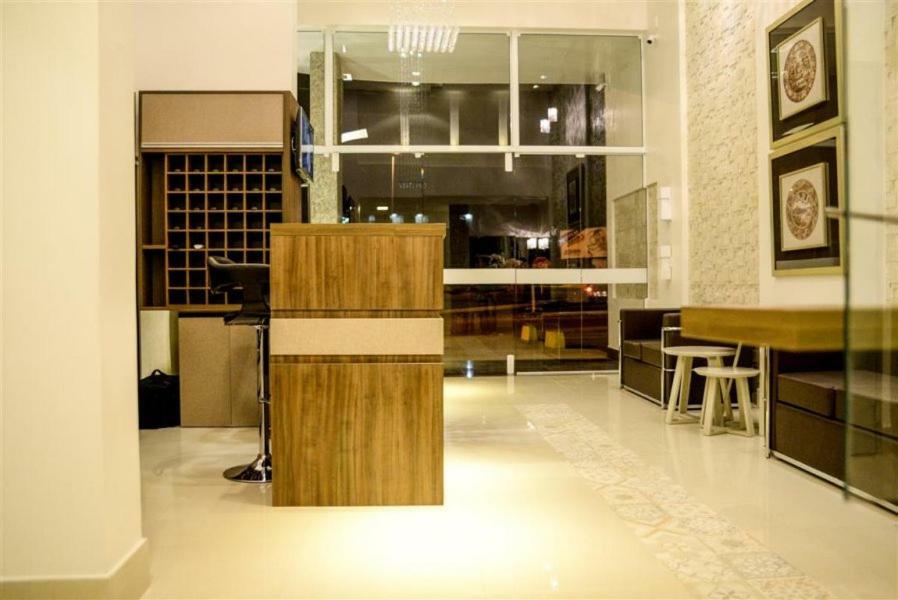 Grand Café Hotel Manhuacu Exterior foto