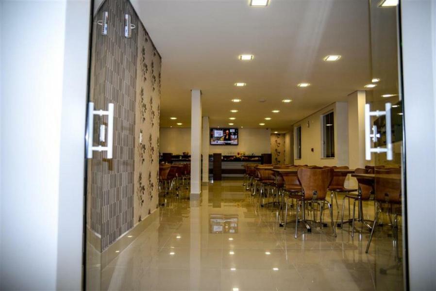 Grand Café Hotel Manhuacu Exterior foto